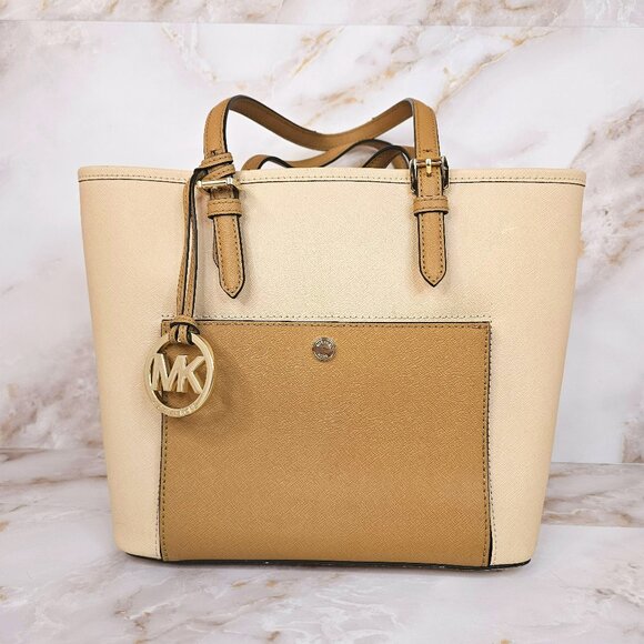 Michael Kors Snap Pocket Tote - Picture 1 of 13